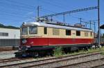 Re 4/4 I 10034 ist am 28.06.2015 beim Bahnhof Sissach abgestellt.