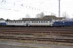 Zwei Holzroller (Ae 477) der DP verweilten am 28.11.2009 im Paderborner Rangierbahnhof.