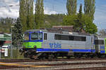 Re 420 502-7 (ex SBB 11117) steht in der Abstellanlagen beim Bahnhof Interlaken Ost.