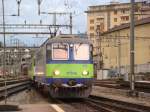 Re 4/4 II 512 kommt mit dem RE aus Bern in Luzern an am 18.09.2007