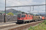 Re 420 259-4 (11259) durchfährt den Bahnhof Gelterkinden.