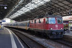 SBB: EW II Pendel mit Re 4/4 11 191 und Re 4/4 II 11 193 an beiden Enden in Lausanne am 20.