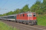 Re 4/4 II 11146 fährt Richtung Bahnhof Kaiseraugst.