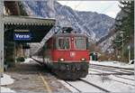 Die SBB Re 4/4 II 11194 fährt in Varzo mit einem IR von Domodossoal nach Brig durch.
14. Jan. 2017