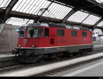 SBB - Re 4/4  420 127-3 in HB Zürich am 06.07.2019