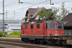 Re 420 297-4 durchfährt den Bahnhof Rupperswil.