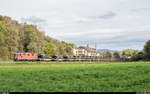 SBB Cargo Re 4/4 II 11254 mit Panzerzug Hinwil - RBL am 18. Oktober 2019 im Aathal.