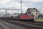 Re 420 318-8 durchfährt den Bahnhof Rupperswil.