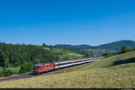 SBB Re 420 127-3 mit einem IR36 bei Hornussen am 25.06.2020 aufgenommen.