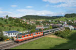 SBB Re 4/4 II 11108 und 11109 am 18. August 2020 mit dem IR36 1980 Zürich HB - Basel SBB bei Zeihen.