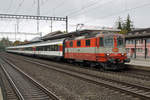 Zug 771 Basel-Zürich mit Re 4/4 11109, ehemals Swiss Express, anlässlich der Bahnhofsdurchfahrt Sissach am 12.