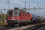 Re 420 316-2 durchfährt den Bahnhof Pratteln.