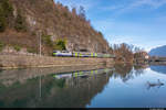 BLS Re 420 502 ist am 15.11.2020 mit ihrem Golden Pass Line EW III Pendel unterwegs als RE 4073 von Interlaken Ost nach Zweisimmen und konnte hier kurz nach dem Verlassen des Bahnhofs Interlaken Ost aufgenommen werden.