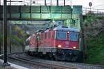 Re 4/4 II 11151 gemeinsam mit 11147 unterwegs mit dem IR 36 (1979) in Richtung Brugg AG mit Ziel Zürich HB.