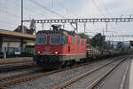 Re 420 297-4 durchfährt den Bahnhof Rupperswil.