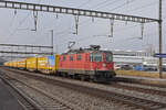 Re 420 254-5 durchfährt den Bahnhof Rupperswil. Die Aufnahme stammt vom 04.02.2022.