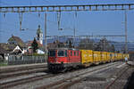 Re 420 239-6 durchfährt den Bahnhof Rupperswil. Die Aufnahme stammt vom 28.03.2022.