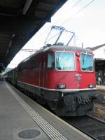 Re 4/4 II  11122 Baujahr 1966 im Bhf.