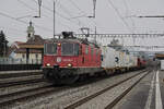 Re 420 286-7 durchfährt am 26.01.2023 den Bahnhof Rupperswil.