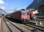 Re4/4 11163 mit einem Reisezug in Erstfeld.