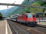 Re 4/4 II 11198 mit IR aus Zrich HB nach Chiasso am 27.04.2008 bei Capolago Riva S.