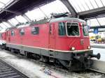 SBB - Re 4/4 11216 im Hauptbahnhof von Zrich am 19.04.2008