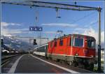 RE3815 nach Chur fhrt in Bad Ragaz ein.