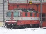 SBB  - Re 4/4  11141 vor dem Lokdepot in Biel/Bienne am 11.01.2009