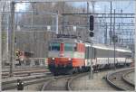 RE 3830 Rheintalexpress mit 11108 bei der Einfahrt in Sargans.