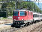 SBB - Re 4/4 11210 vor IR bei der einfahrt im Bahnhof Arth-Goldau am 07.09.2009