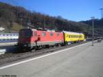 Re 4/4'' 11224 mit dem Funkmesswagen X 60 85 99-73 109-8 am 25.11.09 in Ziegelbrcke.