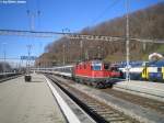 Re 4/4'' 11112 mit einem IR nach Chur in Ziegelbrcke am 25.11.09.