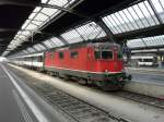 SBB - Re 4/4  11152 in Hauptbahnhof Zrich am 01.11.2009