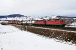 Re 4/4 II 11179 und Re 4/4 II 11232 befrdern am 22.12.09 einen Containerzug von Frick Richtung Zeihen.