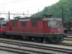 SBB - Re 4/4  11233 im Depotareal in Olten am 08.05.2010