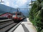 Re 4/4 11109 mit IR 2178 bei Durchfahrt in S.