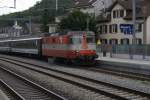 Re 4/4 II 11109 steht am 4.8.10 in Sissach.