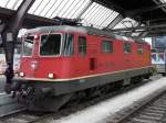 SBB - Re 4/4 11205 im Hauptbahnhof Zrich am 01.01.2011