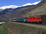 Re 4/4 11141 mit IR 2169 (Basel SBB-Locarno) nahe Chiggiogna.