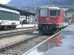 Re 4/4 II 11149 als Triebwagenersatz im Pendelzug nach Ziegelbrcke verlsst soeben den Bahnhof Chur.