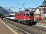 SBB - Re 4/4 11181 mit Schnellzug bei der ausfahrt aus dem Bahnhof Erstfeld am 20.09.2012