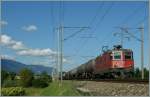 SBB RE 4/4 II 11176 mit einem Tankwagenganzzug bei Lengnau.