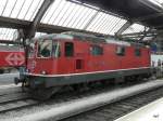 SBB - Re 4/4 11127 im HB Zrich am 04.08.2013