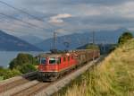 Re 4/4 11171 mit einem kurzen Gterzug am 30.08.2013 bei Einigen.