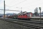 Die Re 4/4 II 11289 fährt mit einem Güterzug aus Porrentruy in Richtung Alle, 13.01.2014.