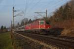 Am frühen Morgen des 10.03.2014 ziehen die Re 4/4 II 11149 und die Re 4/4 II 11158 den IR 3514 von Baar Richtung Zürich HB, aufgenommen bei Baar.