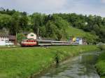 Die Re 4/4 11109 mit einem Reintalexpress am 09.05.2013 unterwegs bei Au SG