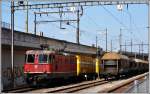 11298 mit Postzug in Zürich Hardbrücke. (19.06.2014)