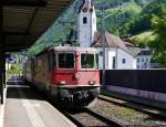 SBB - Re 4/4  11293 + Re 4/4 + Re 4/4 vor Güterzug bei der durchfahrt im Bahnhof Flüelen am 21.05.2014