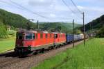 Re4/4'' 11183 + 11319 mit Güterzug am 10.05.2013 in Tecknau